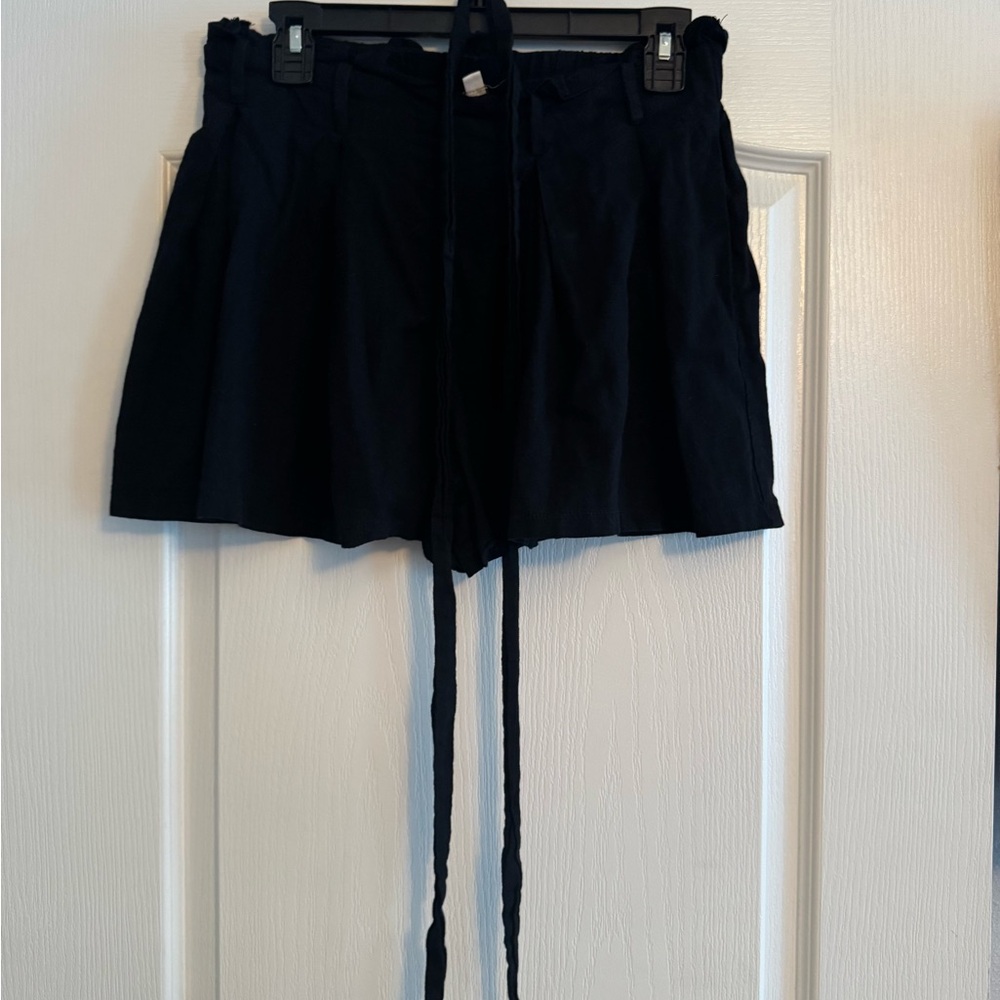 black high waisted shorts